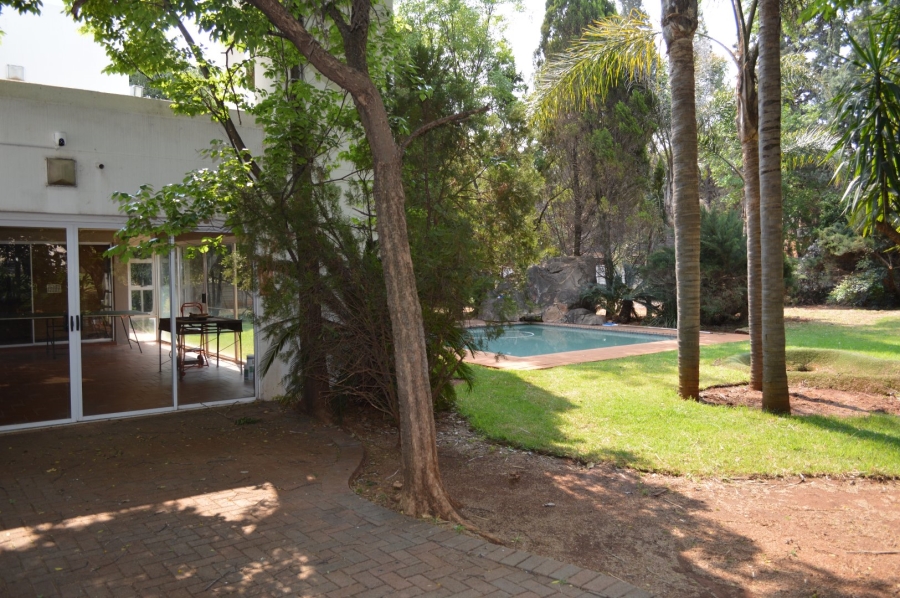 4 Bedroom Property for Sale in Wilkoppies North West